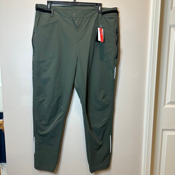 NWT Baleaf Womens Green Water Resistant Hiking Cargo Joggers UPF 50 Plus Sz 3XL - Picture 1 of 12